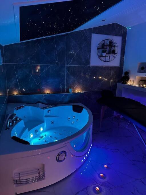 Romantique Balneotherapie * Echirolles